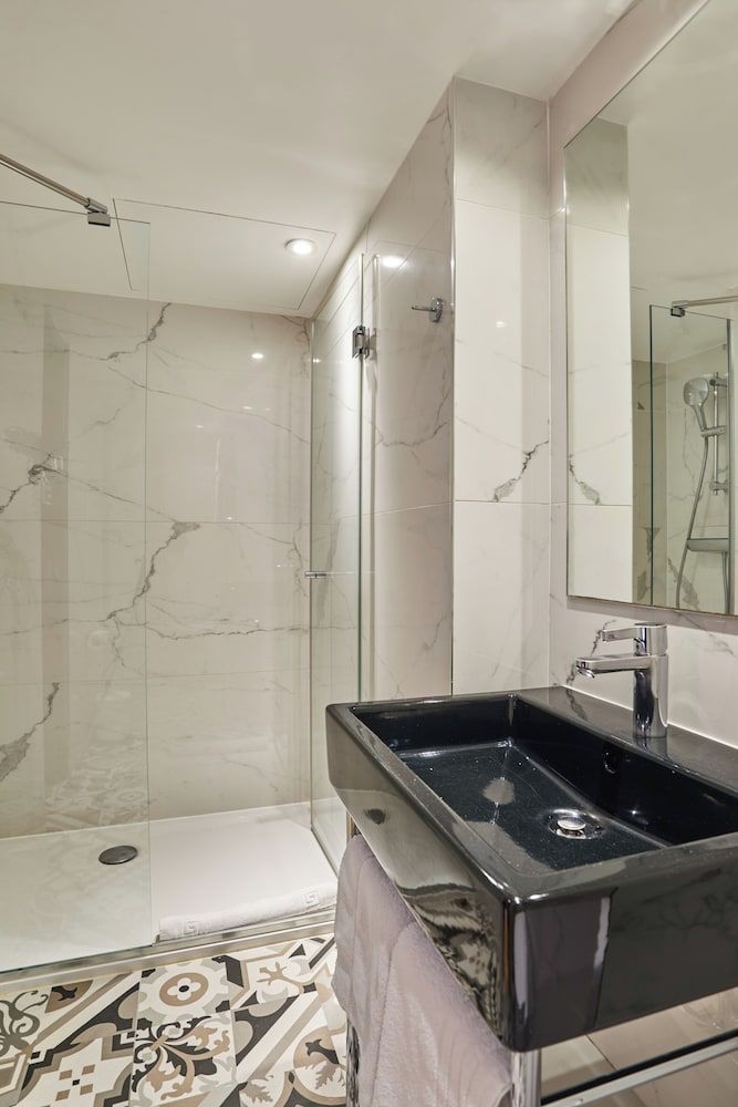 Hotel Hôtel Eiffel Petit Louvre, Frankreich, Paris. Großes 539