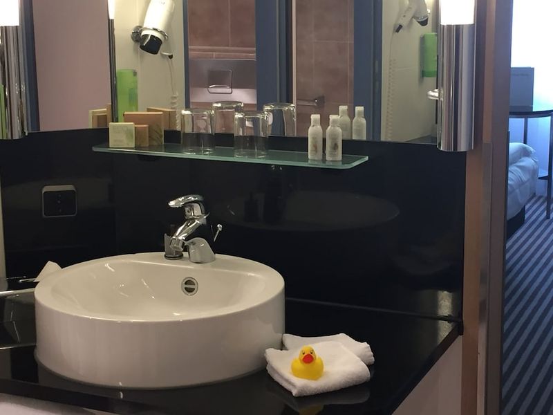 Hotel Movenpick Hotel Munchen Airport, Deutschland, Hallbergmoos. Großes 428