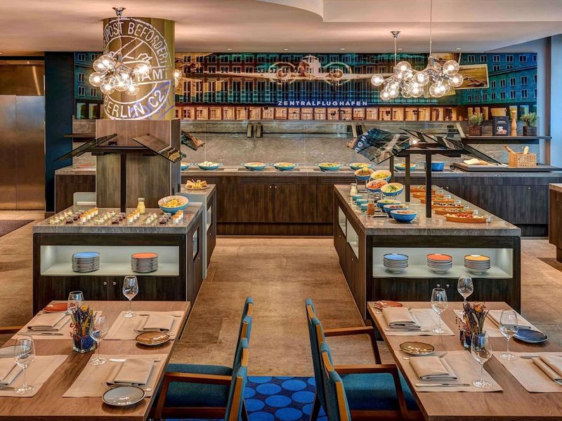 Hotel Mercure Hotel Berlin Tempelhof, Deutschland, Berlin. Großes 250