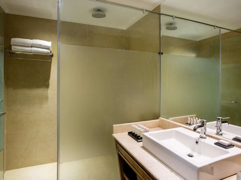 Hotel Movenpick Hotel Cairo Media City, Ägypten, Gizeh. Großes 118