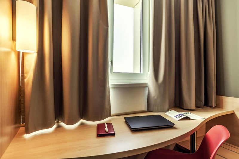 Hotel Ibis Abu Dhabi Gate Hotel, Vereinigte Arabische Emirate, Abu Dhabi. Großes 176