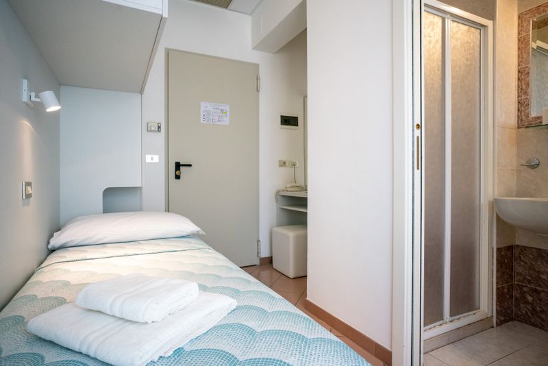 Hotel Radar, Italien, Rimini. Großes 335