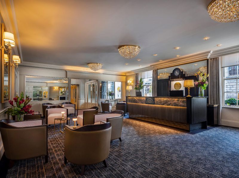 Hotel Cassidys Hotel, Irland, Dublin. Großes 445