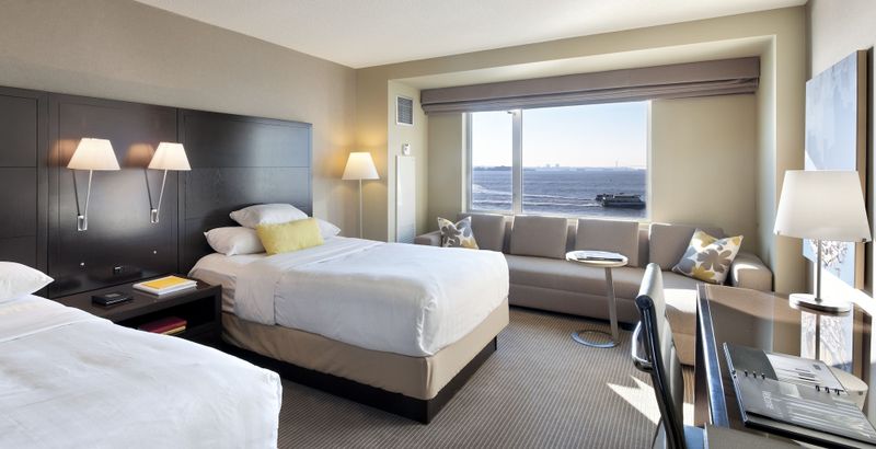 Hotel Hyatt Regency Jersey City on the Hudson, USA, Jersey City. Großes 245