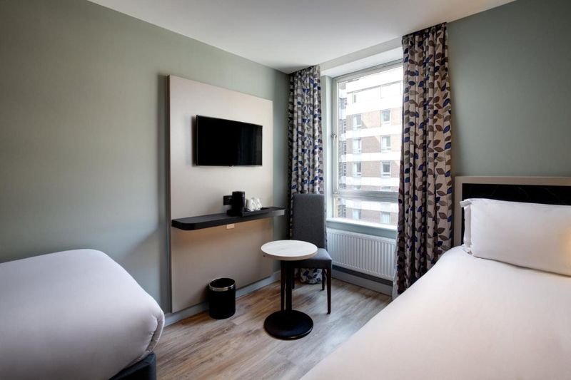 Hotel Royal National Hotel, Großbritannien, London. Großes 566