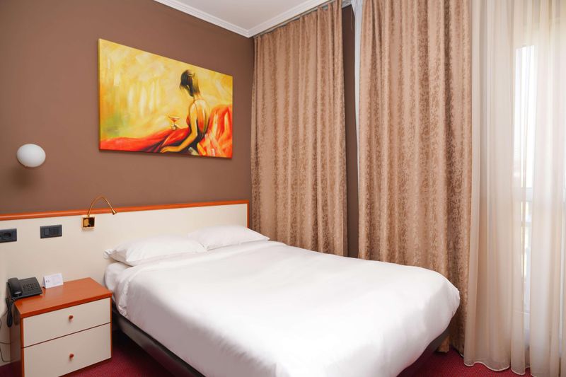 Hotel Best Western Plus Congress Hotel, Armenien, Jerewan. Großes 895