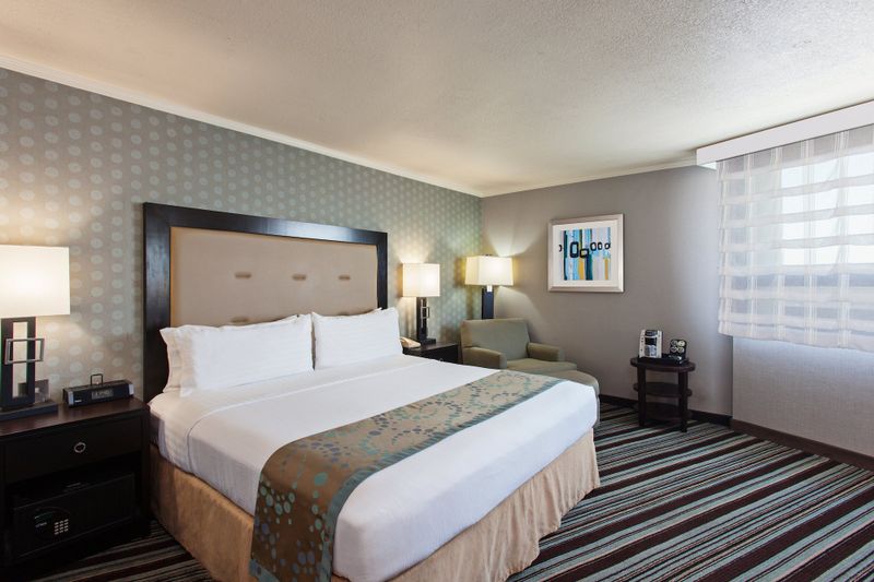 Hotel Holiday Inn Long Beach Airport, USA, Long Beach. Großes 839