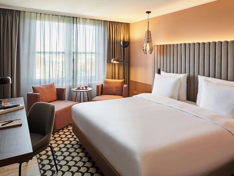 Hotel Pullman Stuttgart Fontana, Deutschland, Stuttgart. Großes 178
