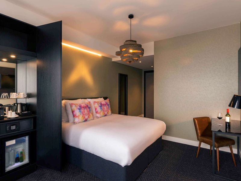 Hotel Mercure Hotel Amsterdam Sloterdijk Station, Niederlande, Amsterdam. Großes 177