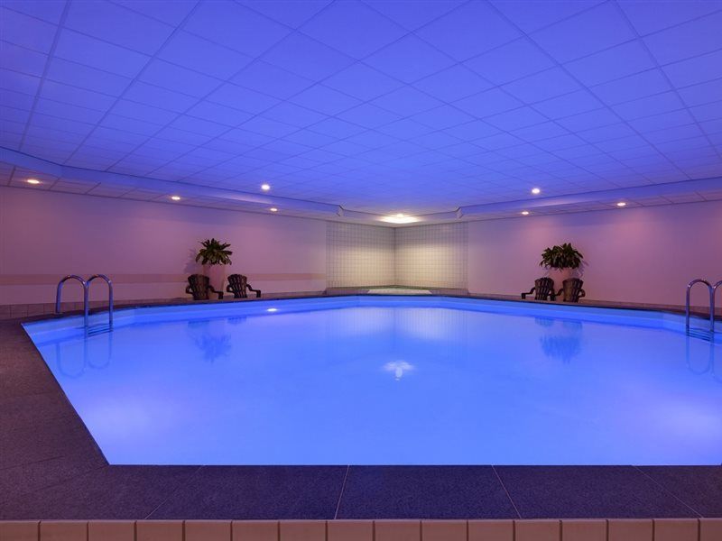 Hotel Ramada by Wyndham Amsterdam Airport Schiphol, Niederlande, Badhoevedorp. Großes 2