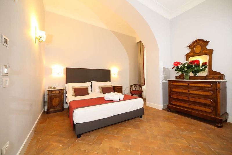 Hotel Decumani Hotel de Charme, Italien, Neapel. Großes 2