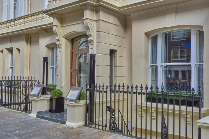 Hotel Norfolk Towers Paddington, Großbritannien, London. Großes 1