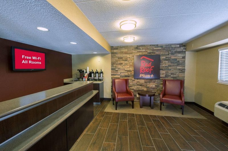 Hotel Red Roof Plus+ Philadelphia Airport, USA, Essington. Großes 2