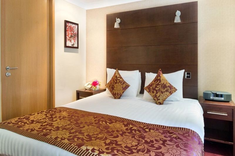 Hotel Park City Grand Plaza Kensington Hotel, Großbritannien, London. Großes 2