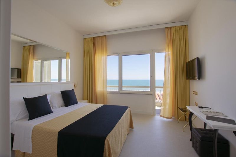 Hotel Miami Beach, Italien, Milano Marittima. Großes 2