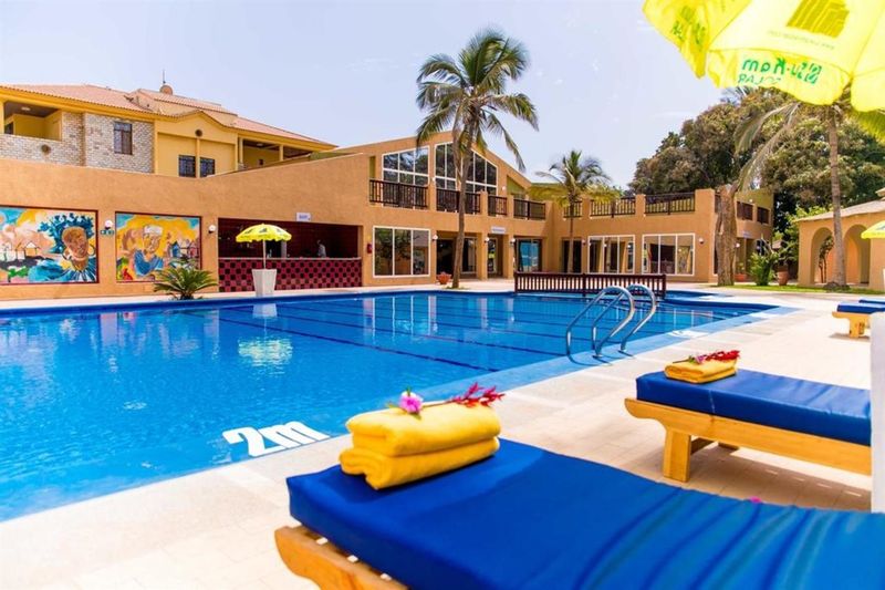 Hotel Tropic Gardens Hotel, Gambia, Banjul. Großes 1