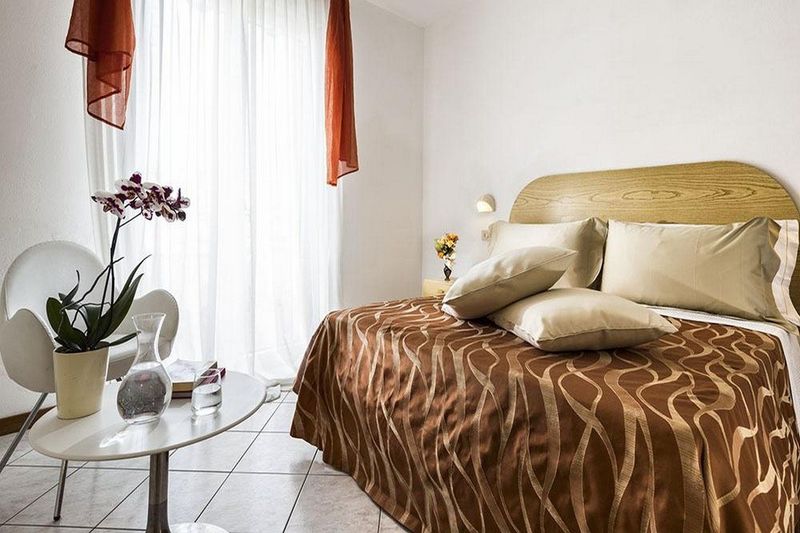 Hotel Capinera, Italien, Miramare di Rimini. Großes 2