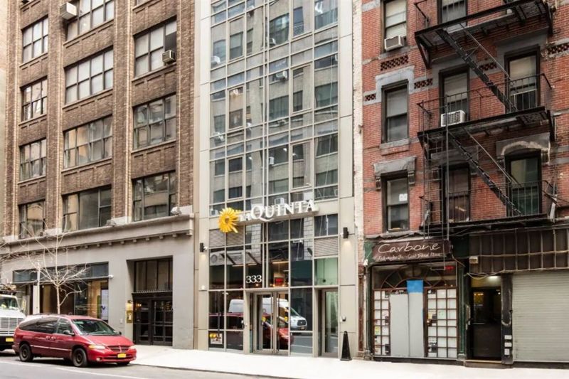 Hotel La Quinta Inn and Suites Times Square South, USA, New York City - Manhattan. Großes 2