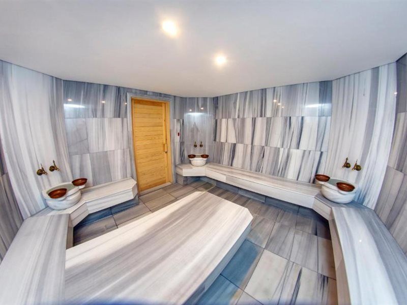 Hotel Wyndham Grand Tblisi, Georgien, Tiflis. Großes 2