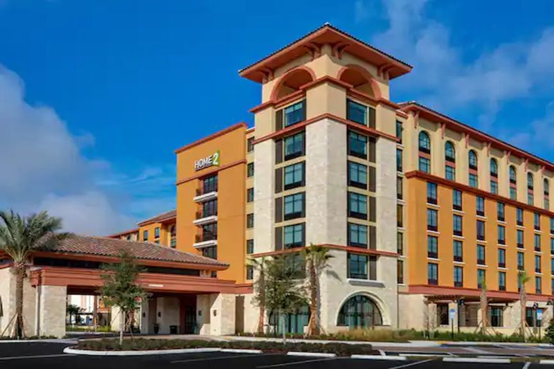 Hotel Home2 Suites by Hilton Orlando at Flamingo Crossings Town Center, USA, Winter Garden. Großes 1