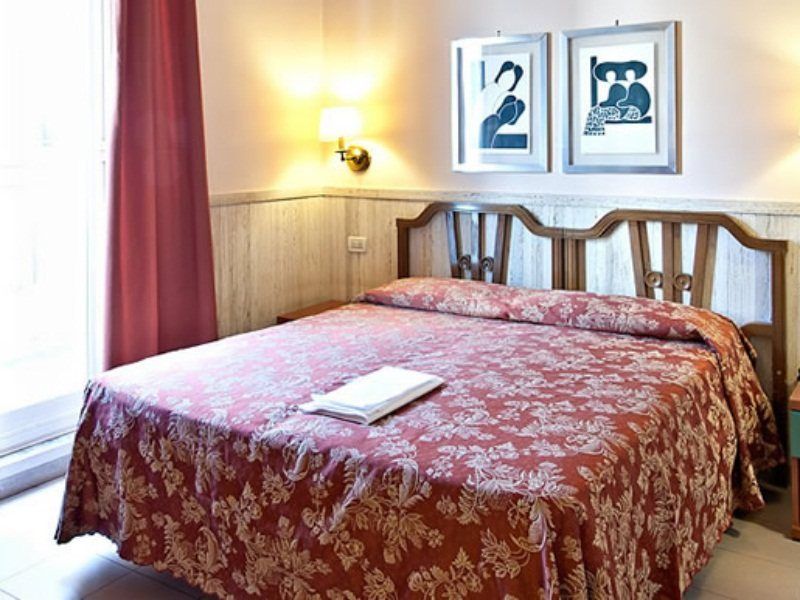 Hotel Pyramid Hotel Rome, Italien, Rom. Großes 1