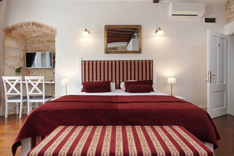 Hotel Palace Central Square, Kroatien, Trogir. Großes 2