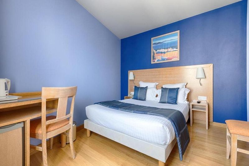 Hotel Grand Hotel Dore, Frankreich, Paris. Großes 1