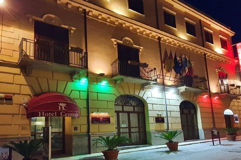 Hotel Centrale, Italien, Alcamo Marina. Großes 1