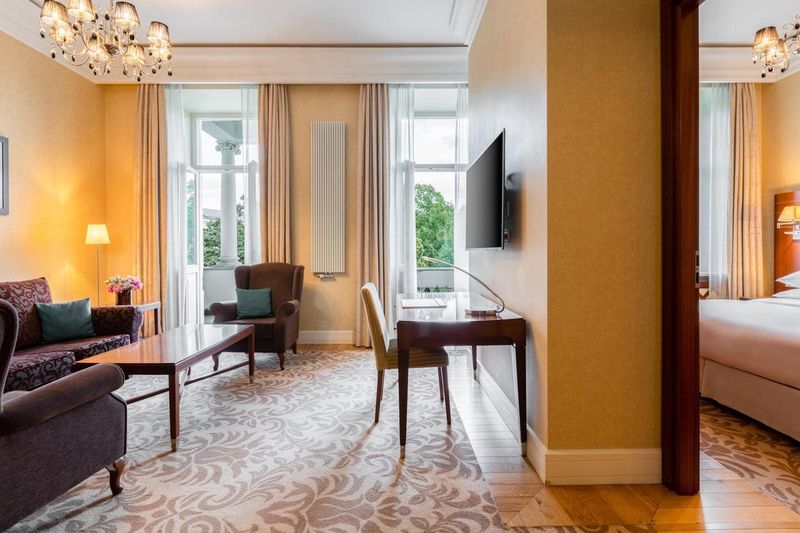 Hotel Grand Hotel Vilnius, Curio Collection by Hilton, Litauen, Vilnius. Großes 2