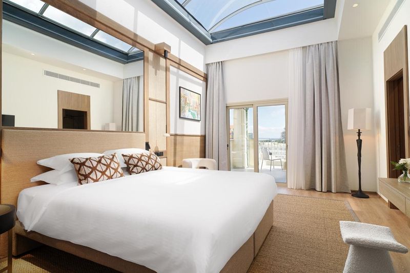 Hotel Leonardo Boutique Hotel Larnaca, Zypern, Larnaka. Großes 24