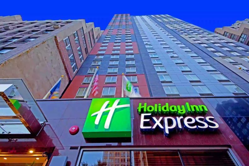 Hotel Holiday Inn Express New York City Times Square, USA, New York City - Manhattan. Großes 1