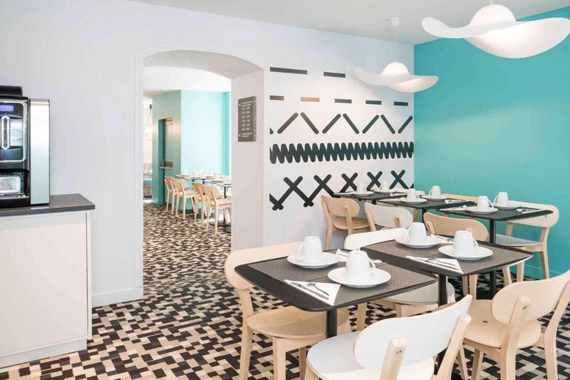 Hotel Ibis Styles Paris Gare Saint Lazare, Frankreich, Paris. Großes 2