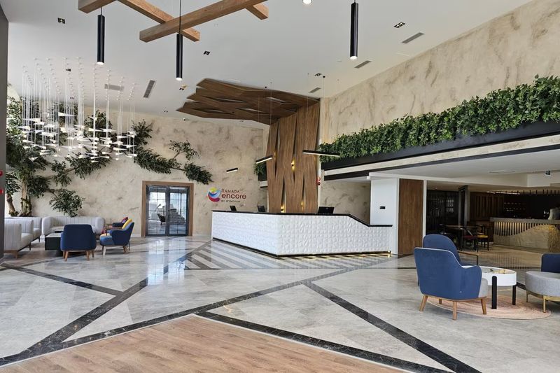 Hotel Ramada Encore by Wyndham Istanbul Arnavutkoy, Türkei, Istanbul. Großes 1