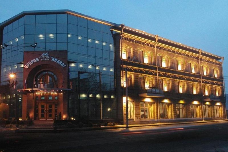 Hotel Ararat Hotel, Armenien, Jerewan. Großes 1