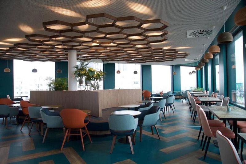 Hotel The Originals Boutique, Hotel Maison Montmartre Paris Les Puces, Frankreich, Paris. Großes 2