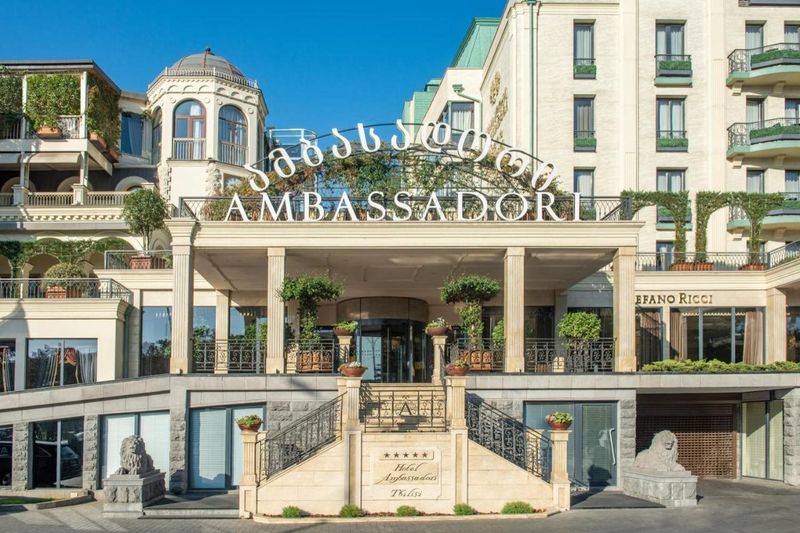 Hotel Ambassadori Hotel Tbilisi, Georgien, Tiflis. Großes 1