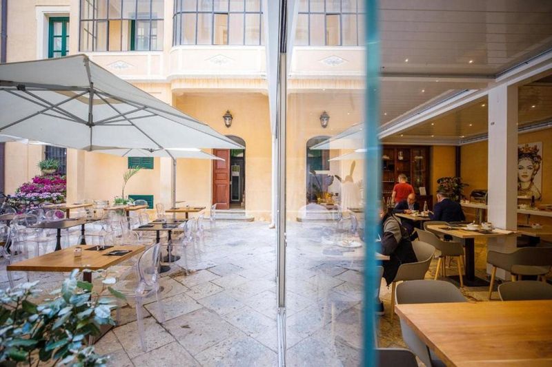 Hotel Room of Andrea, Italien, Trapani. Großes 2