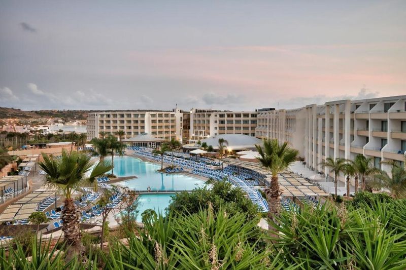 Hotel db Seabank Resort + Spa, Malta, Mellieha. Großes 2