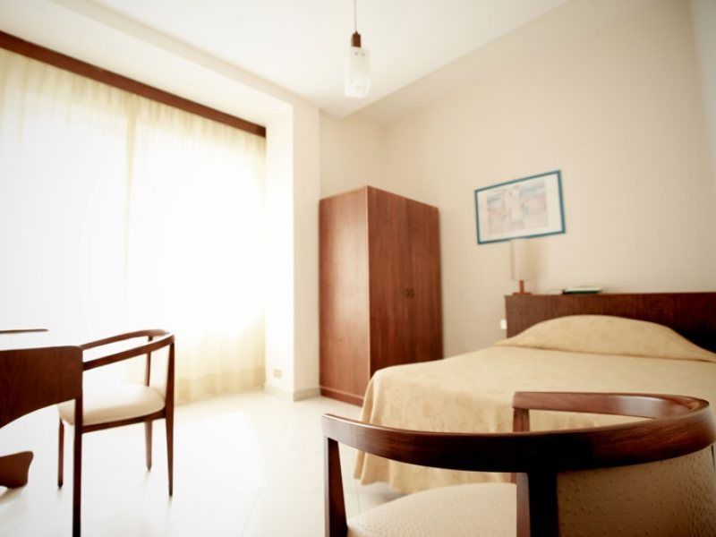 Hotel Continental, Italien, Taormina. Großes 2