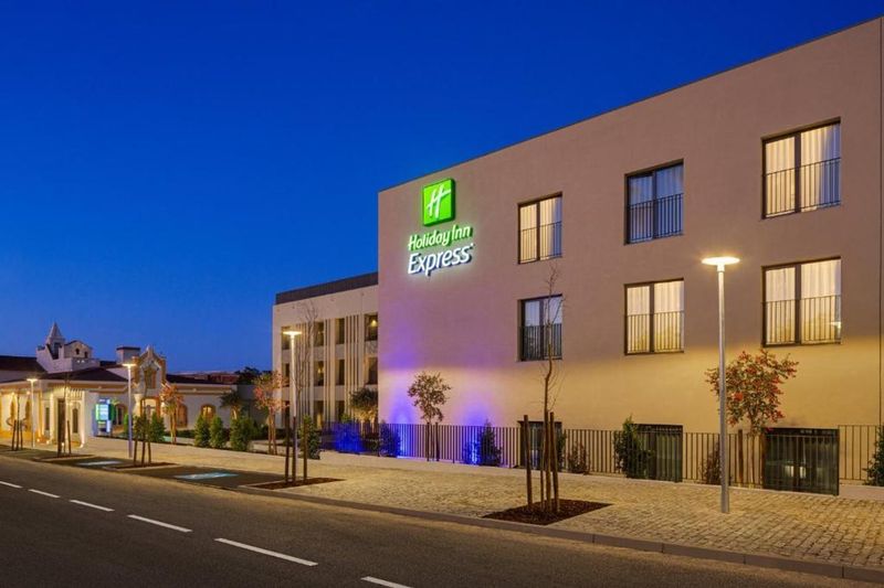 Hotel Holiday Inn Express Evora, Portugal, Évora. Großes 2
