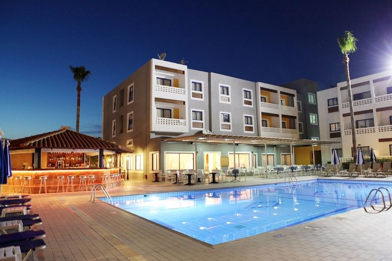 Hotel Kefalos Damon Hotel Apartments, Zypern, Paphos. Großes 1