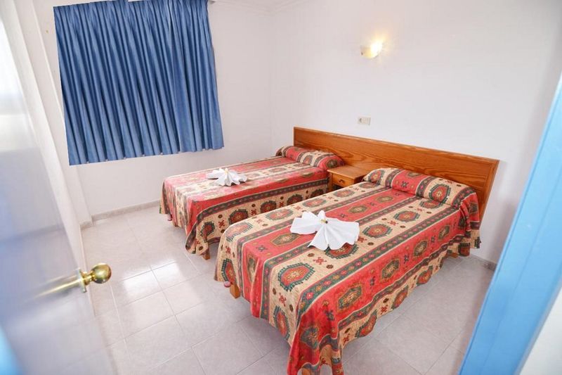 Hotel Aparthotel Vibra Monterrey, Spanien, Sant Antoni de Portmany. Großes 2