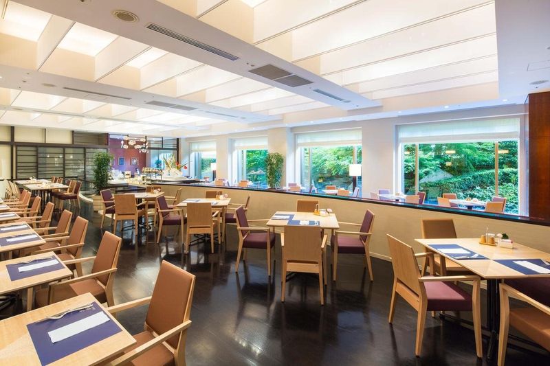 Hotel Cerulean Tower Tokyu Hotel, A Pan Pacific Partner Hotel, Japan, Tokio. Großes 2