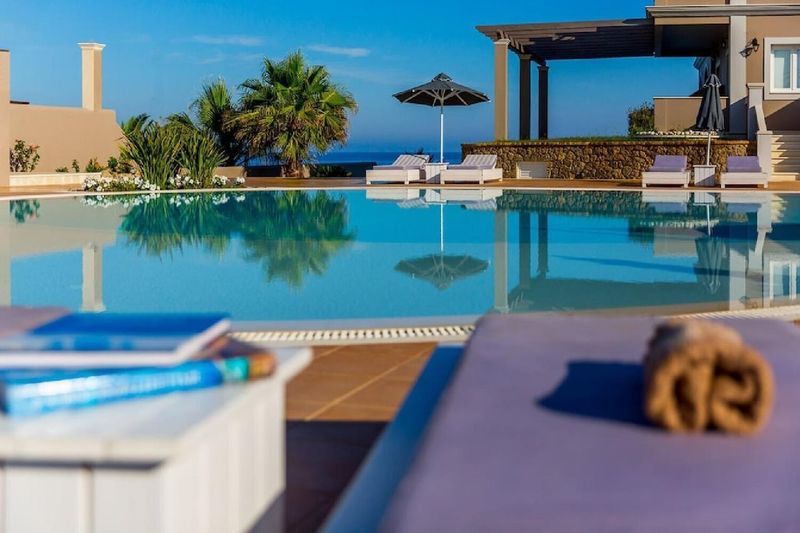 Hotel Pictures Suites, Griechenland, Agios Stefanos. Großes 1