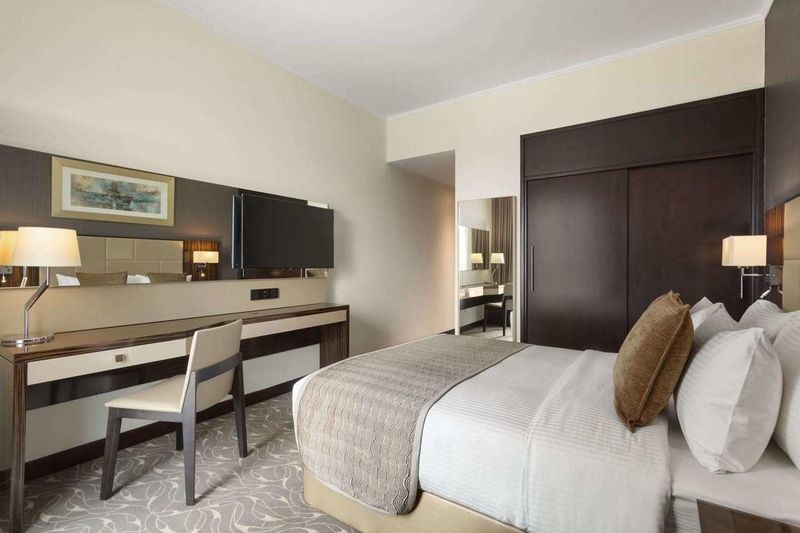 Hotel Hawthorn Suites by Wyndham Abu Dhabi City Centre, Vereinigte Arabische Emirate, Abu Dhabi. Großes 37