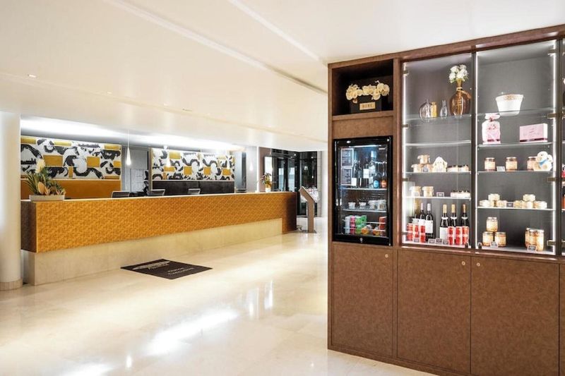 Hotel Residhome Val D Europe Hotel, Frankreich, Montevrain. Großes 2