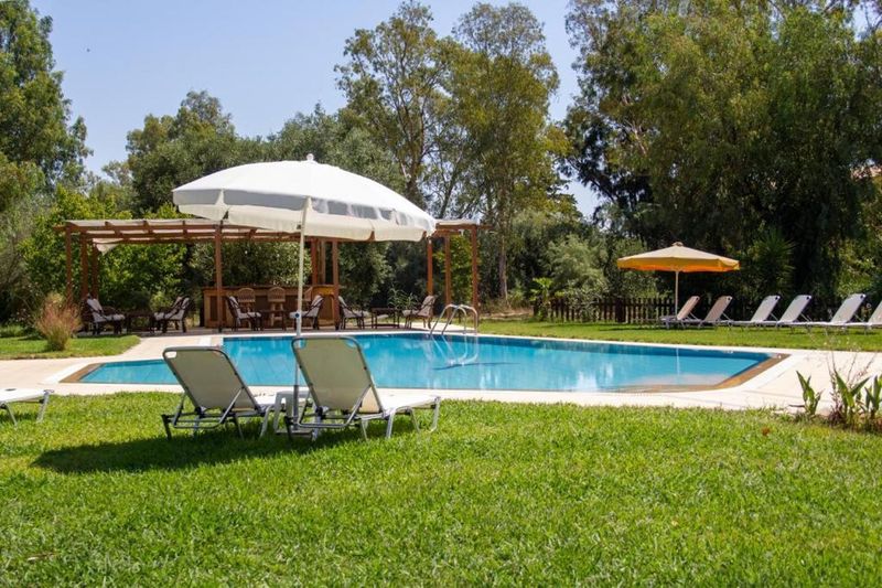 Hotel Tellis Holiday Rooms, Griechenland, Moraitika. Großes 20