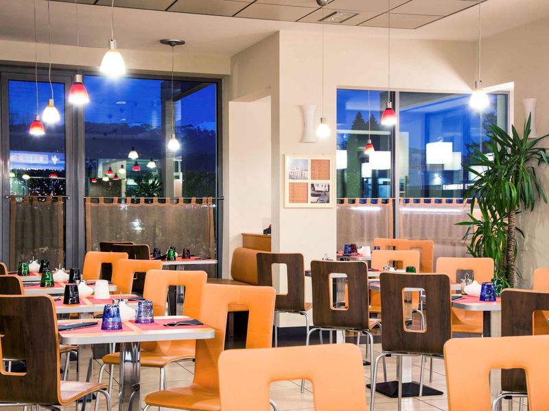 Hotel Ibis Como, Italien, Como. Großes 2