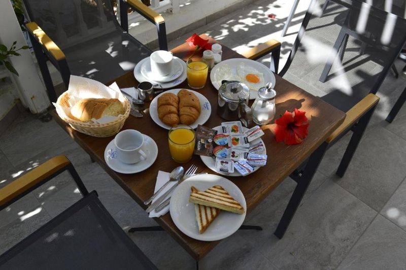 Hotel Dolphins Apartments, Griechenland, Kamari. Großes 29