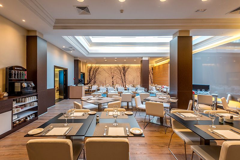 Hotel Ilunion Suites Madrid , Spanien, Madrid. Großes 45